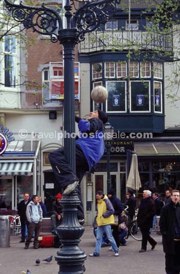 street performer