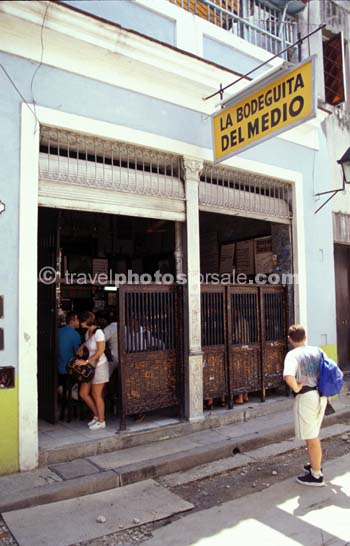 LA BODEGUITA
