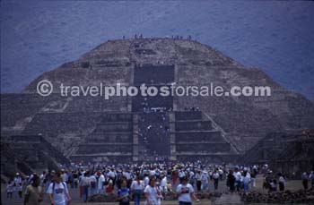 AZTEC PYRAMID