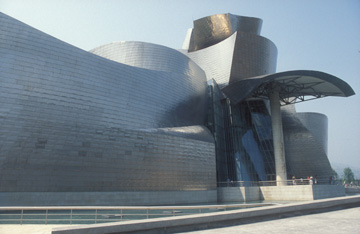GUGGENHEIM MUSEUM BILBAO