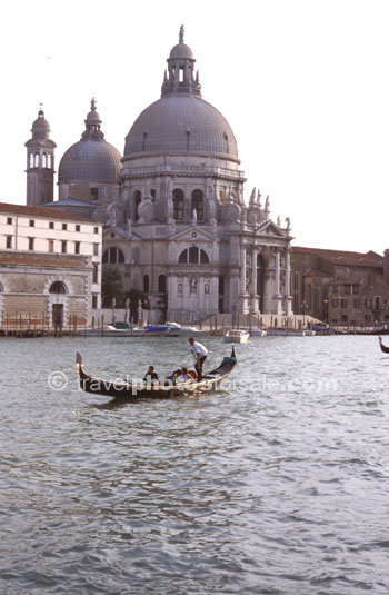 LONE GONDOLA