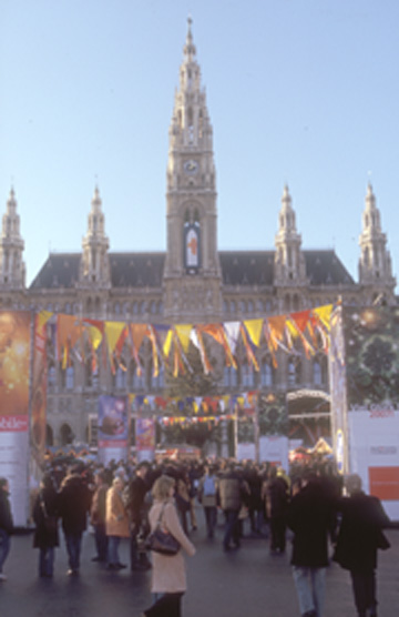 VIENNA TOWN HALL