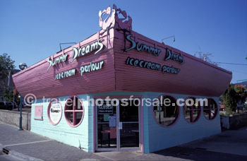 ICE CREAM PARLOUR