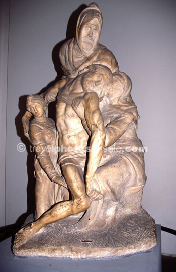 LA PIETA