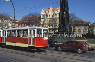 PRAGUE TRAM