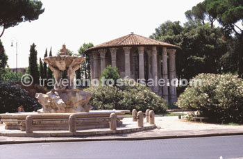 TEMPLES OF FORUM BOARIUM
